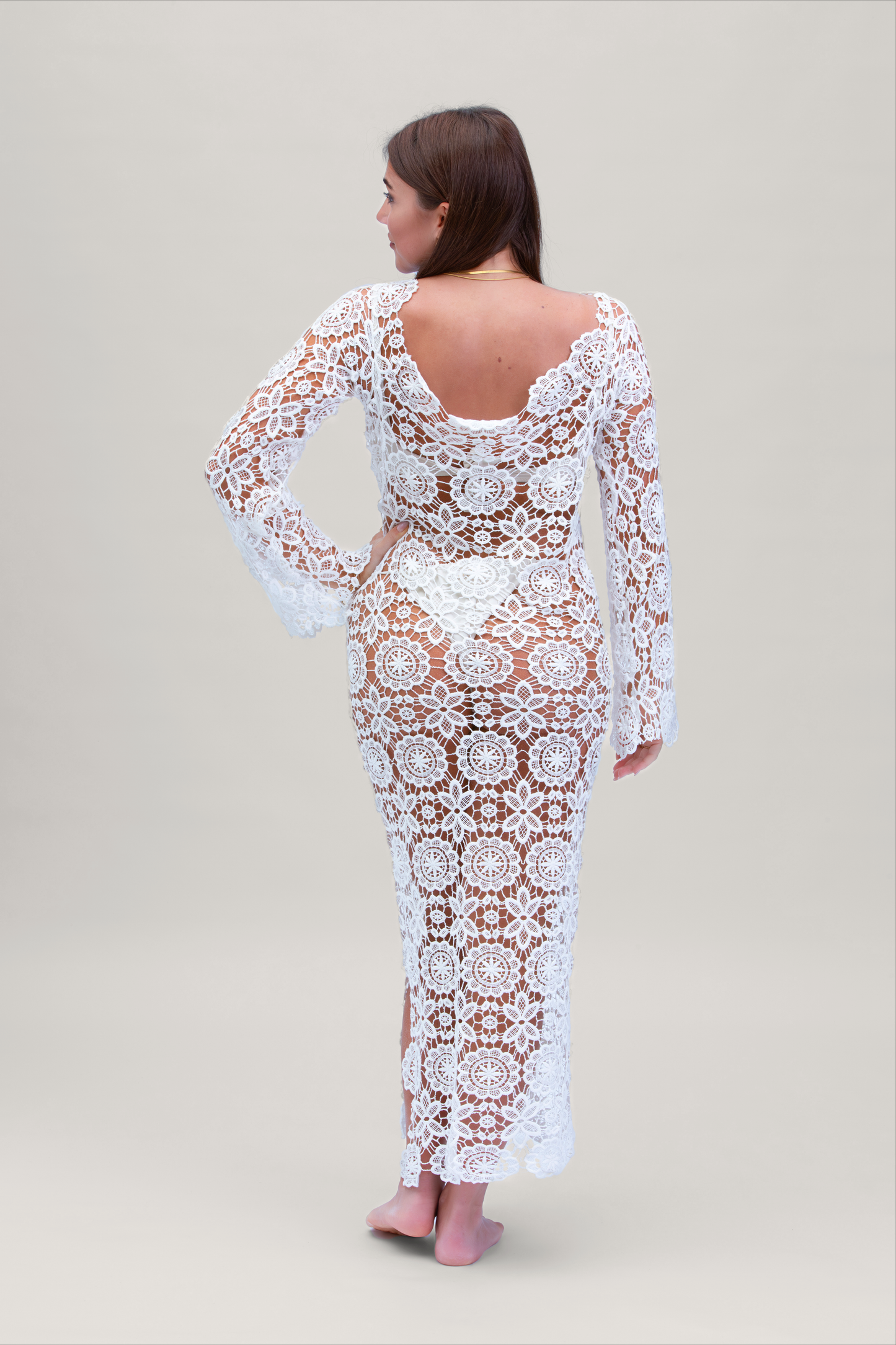 Vestito lungo bianco in macramè