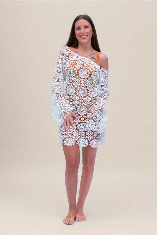 Vestito corto bianco in macramè